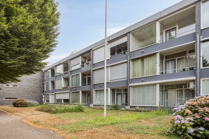 Lidwinahof 21 in Best foto