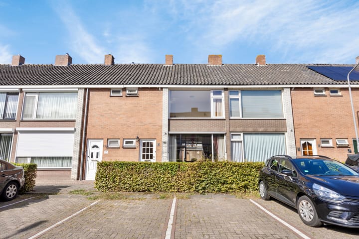 Liedekerkestraat 8 in Terheijden foto