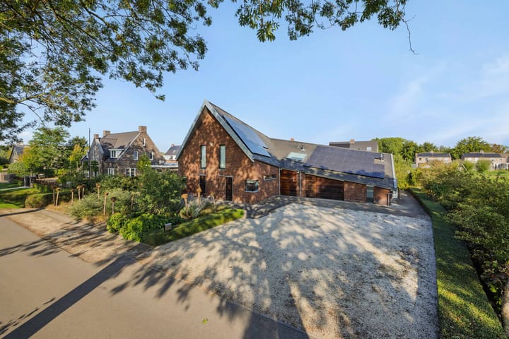 Liesdaalweg 1 in Maren-Kessel foto