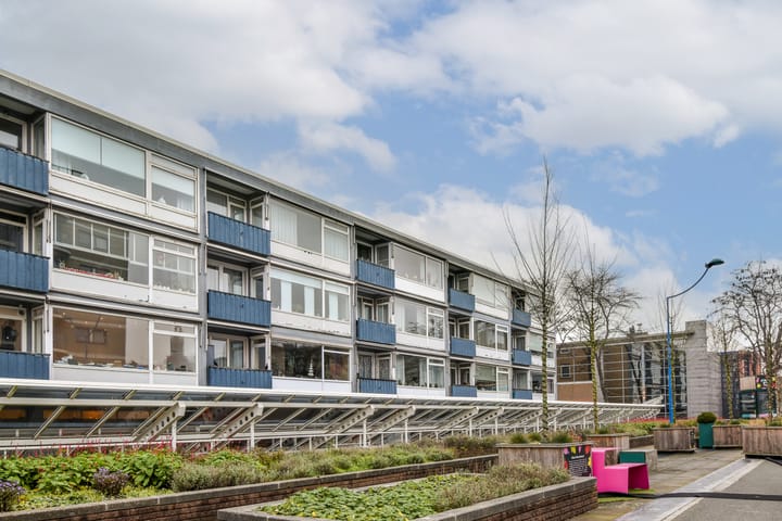 Liesveld 82 in Vlaardingen foto