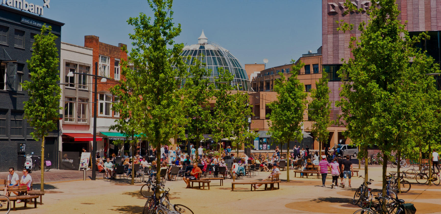 Team foto van Lightcity Housing