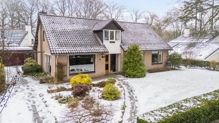 Lijsterbeslaan 127 in Doetinchem foto