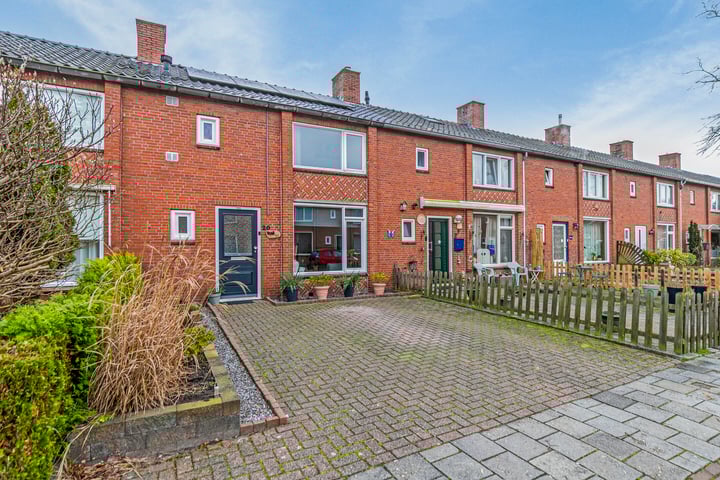 Lindelaan 20 in Winschoten foto