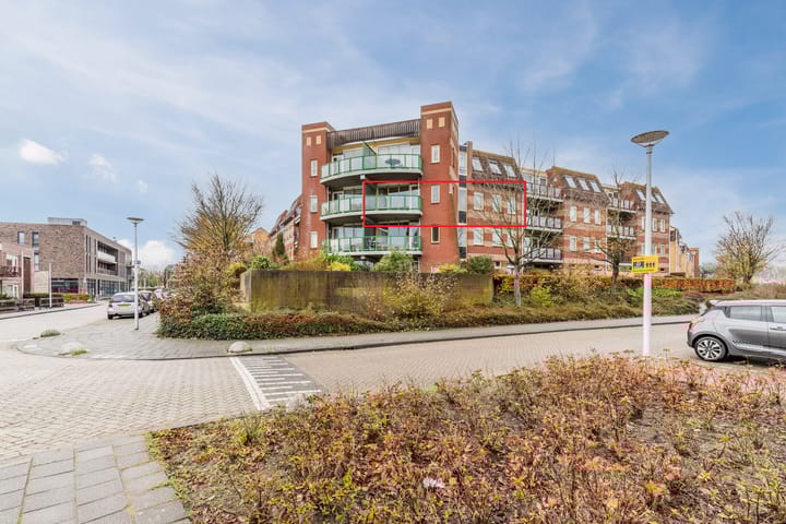 Lindenburghlaan 30 in Steenbergen foto