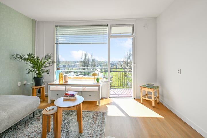 Lindenhof 41 in Amstelveen foto