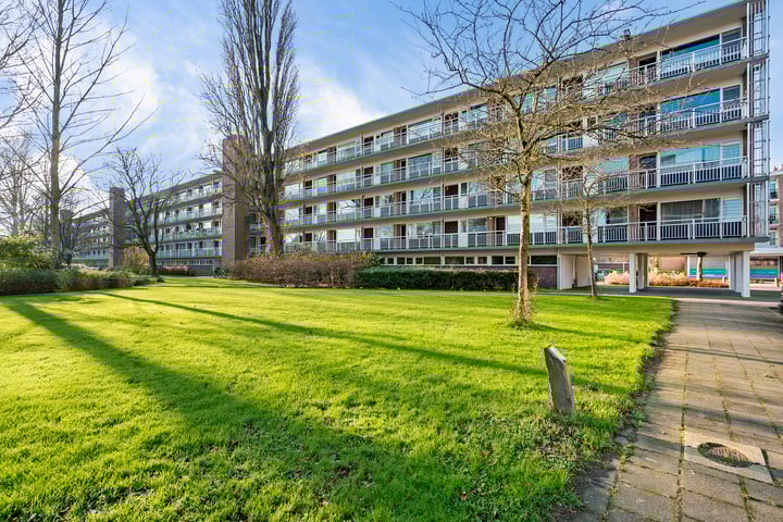 Lindenlaan 553 in Amstelveen foto