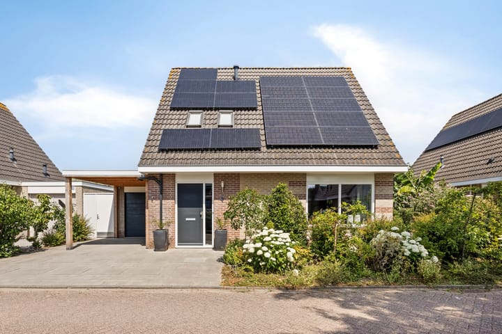 Linge Singel 28 in Lienden foto