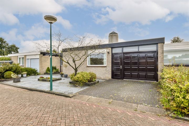 Linnaeusdreef 4 in Breukelen foto