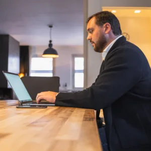 Team foto van Listings