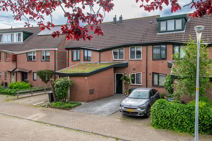 Lizzy Ansinghstraat 20 in Hoofddorp foto