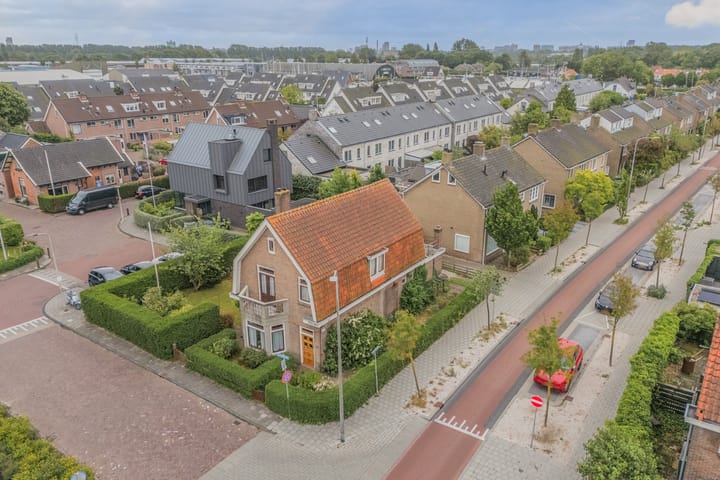 Lockhorstlaan 13 in Warmond foto