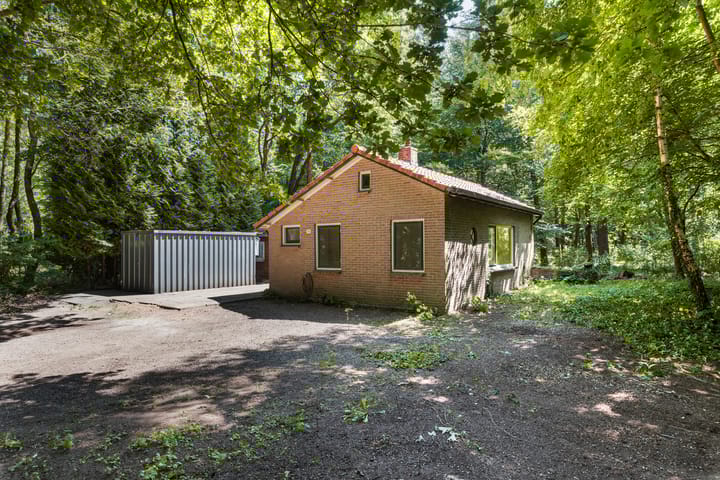 Loenenseweg 111 in Beekbergen foto