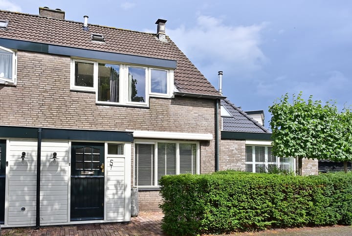 Loevestein 5 in Huizen foto