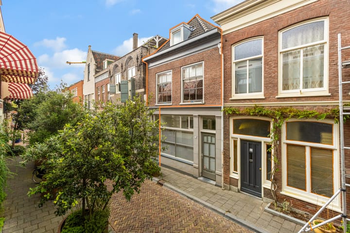 Lombardstraat 23A in Dordrecht foto