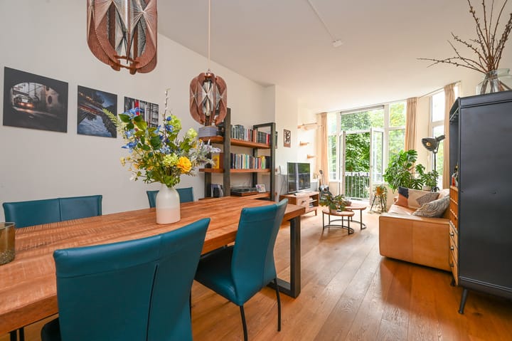 Loosduinseweg 951 in 's-Gravenhage foto