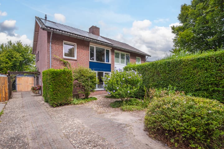 Loostraat 44a in Loo Gld foto