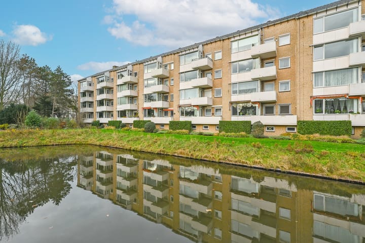 Louis Bouwmeesterstraat 143 in Rijswijk foto