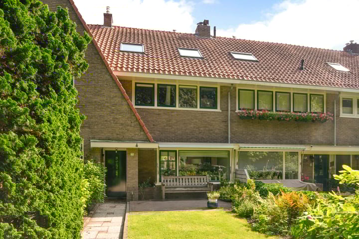 Louise de Colignyplein 2 in Zeist foto