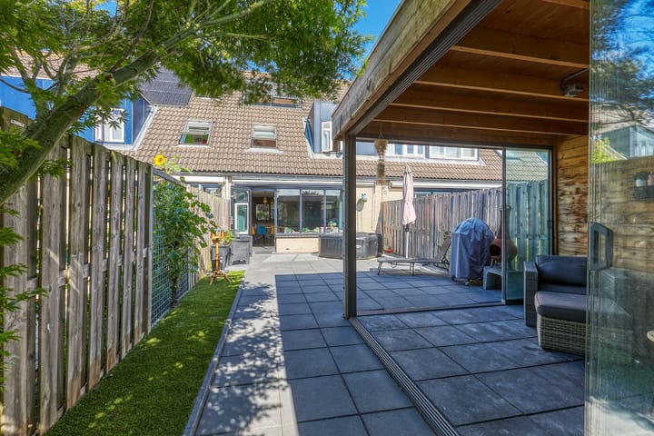 Louise Wentstraat 10 in Leiden foto