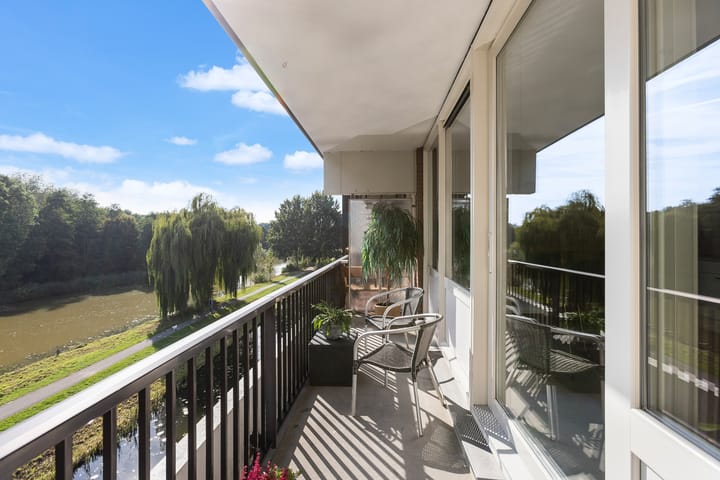 Louvre 172 in Capelle aan den IJssel foto