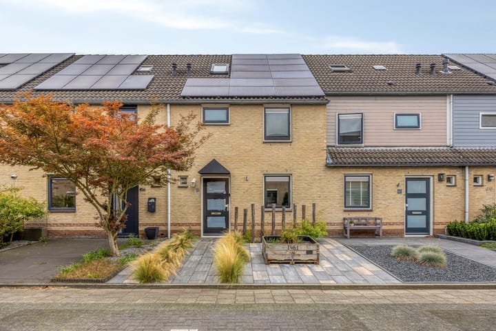 Lucretia van Merkenlaan 64 in Veenendaal foto