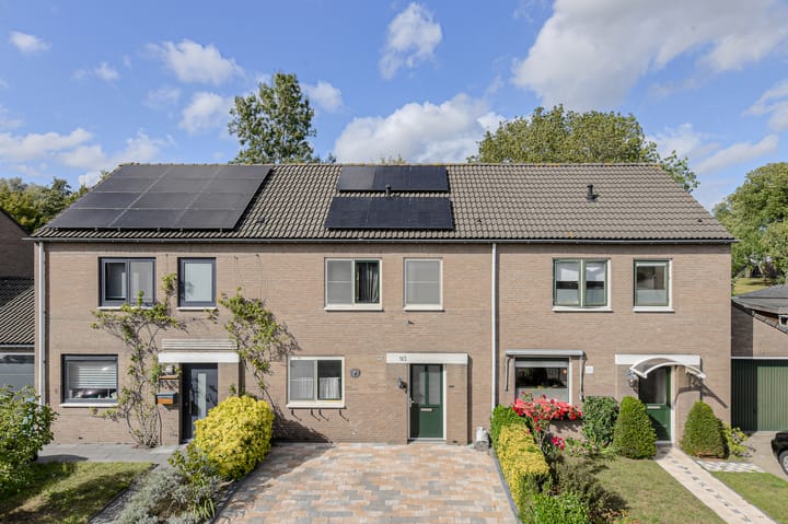 Maaibeemd 93 in Breda foto