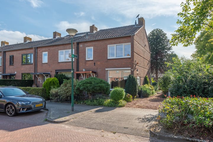 Maalderij 4 in Eemnes foto