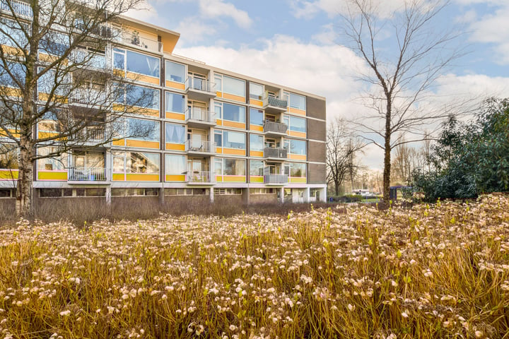 Maarten Lutherweg 109 in Amstelveen foto