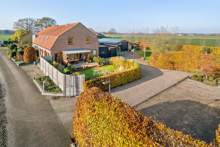 Maartenstraat 4 in Nispen foto