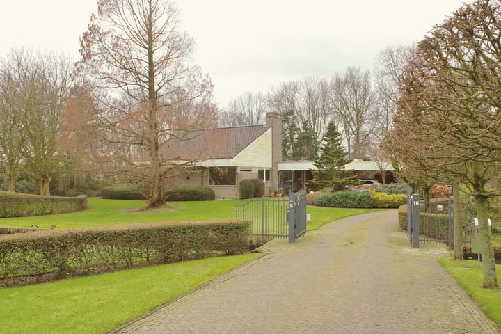 Maasdijk 16 in Maasdijk foto