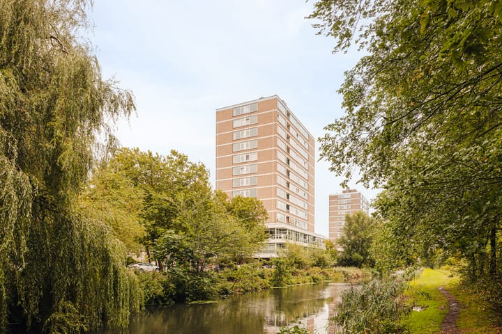 Maassluisstraat 100A in Amsterdam foto