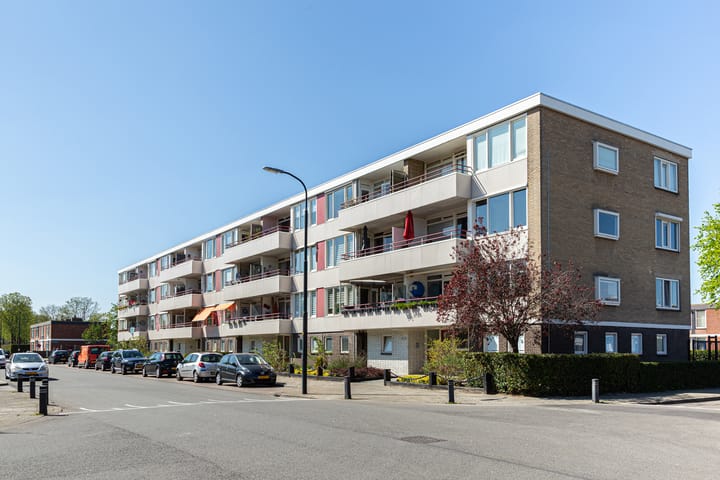 Maasstraat 29 in Apeldoorn foto