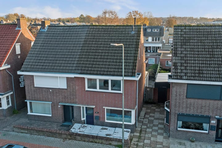 Maastrichterstraat 147 in Brunssum foto