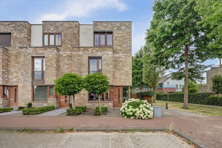 MacBridestraat 67 in Veenendaal foto