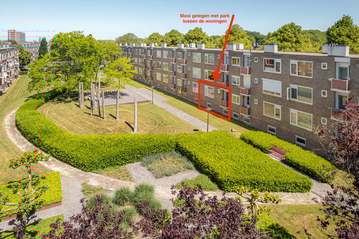 Madame Curiestraat 195 in Groningen foto