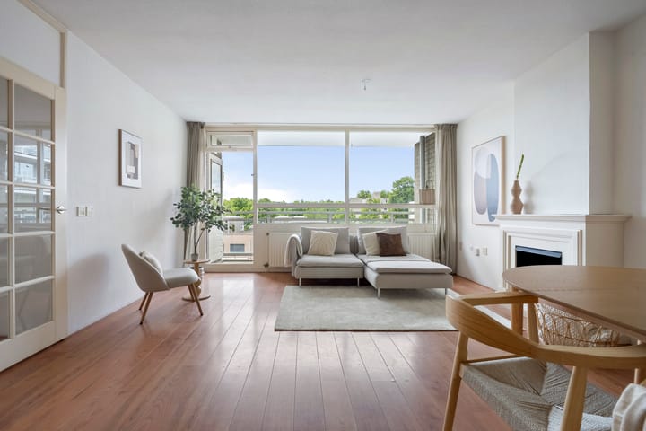 Madridplantsoen 115 in Haarlem foto