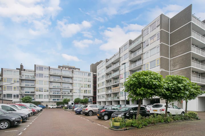 Madridplantsoen 169 in Haarlem foto