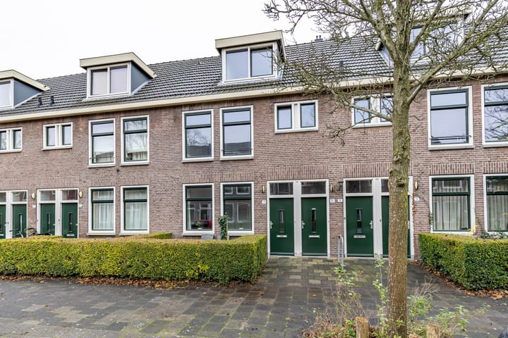 Magna Petestraat 15 in Groningen foto