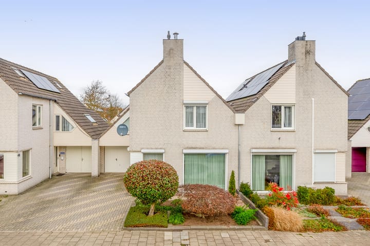 Mainelaan 141 in Eindhoven foto