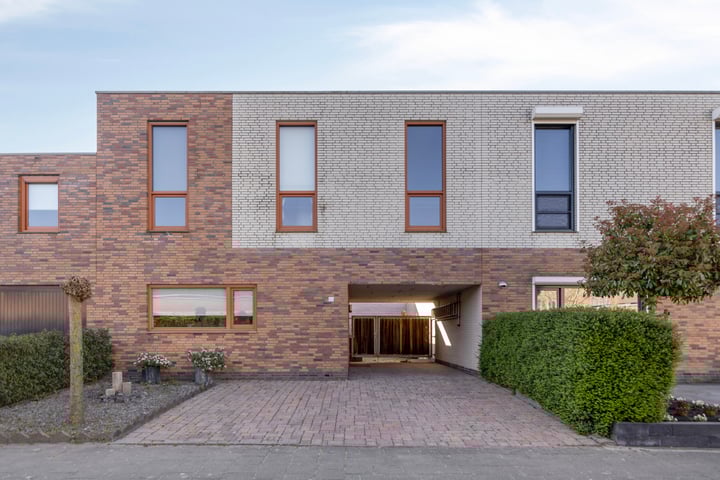 Maïsberg 65 in Roosendaal foto