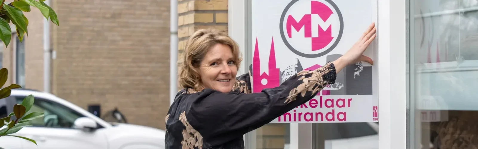 Mannschaftsfoto von Makelaar Miranda