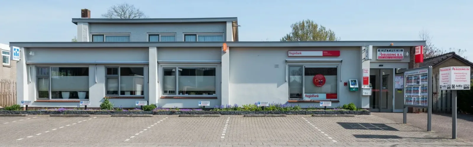 Team photo of Makelaarskantoor Budding BV