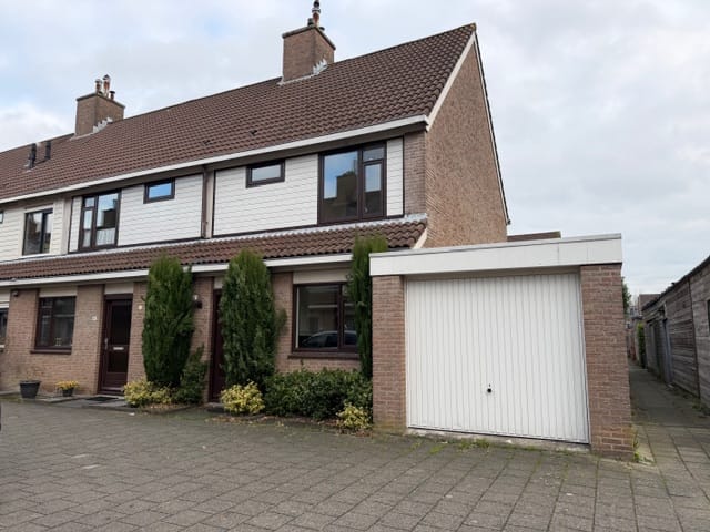 Mandenvlechter 91 in Alphen aan den Rijn foto