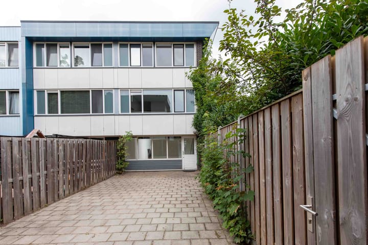 Manderbrink 12 in Enschede foto