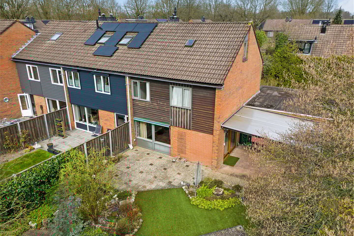 Mantingerbrink 149 in Emmen foto