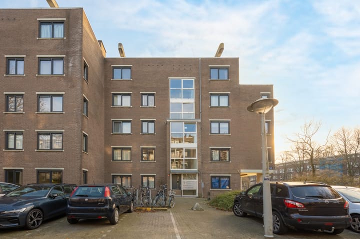 Marcantilaan 369 in Amsterdam foto