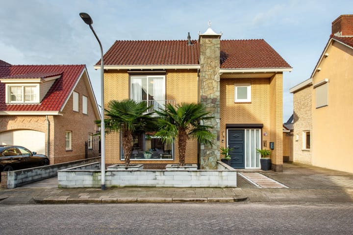 Margrietstraat 12A in St. Willebrord