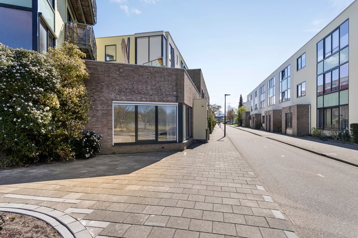 Maria Montessoripad 4 in Leiden foto