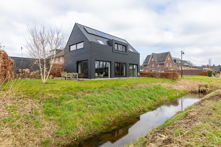 Marie Curiestraat 38 in Almere foto