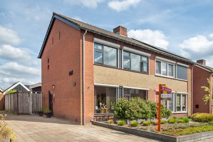 Marijkelaan 42 in Enter foto